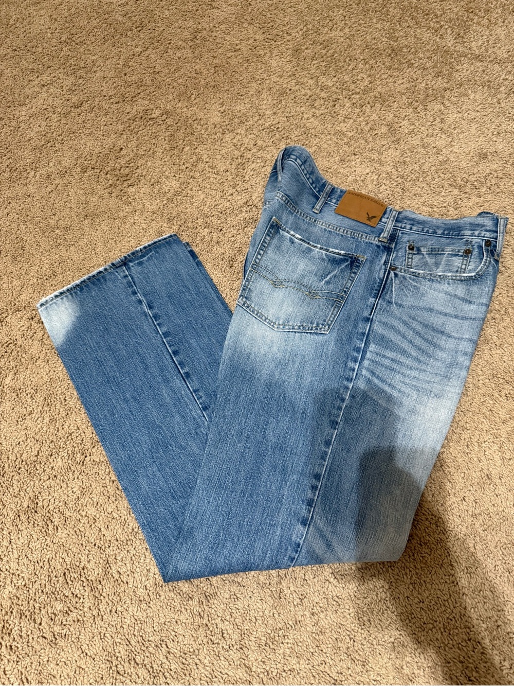 American Eagle Outfitters Men's Light Wash Bootcut Jeans